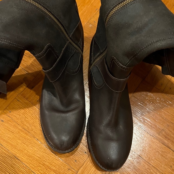 Timberland  brown boot with leather and nubuck leather with stylish buckle - Picture 1 of 8